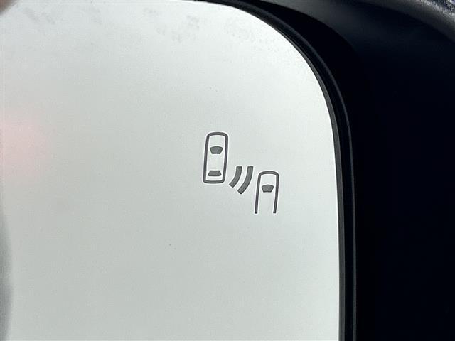 デリカD:5 ブラックエディション 11型ナビ マルチアラウンドビューモニター オートステップ 両側電動スライドドア レザーシート パワーシート シートヒーター パワーバックドア パドルシフト ステアリングヒーター LED マット(36枚目)