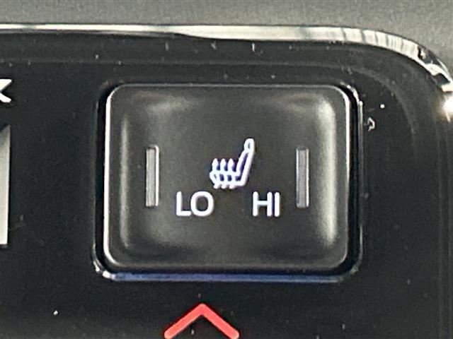 ヴォクシー ハイブリッドS-Z 登録済未使用 純正ディスプレイオーディオ 快適利便パッケージ パノラミックビューモニター パーキングアシスト デジタルインナーミラー AC100V フロントデアイサー BSM CD・DVD LED(7枚目)