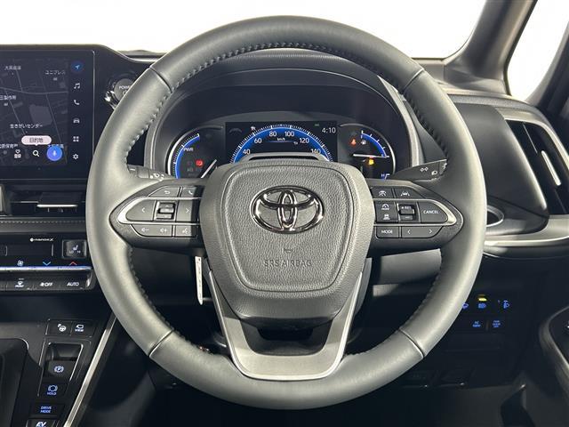 ヴォクシー ハイブリッドS-Z 登録済未使用 純正ディスプレイオーディオ 快適利便パッケージ パノラミックビューモニター パーキングアシスト デジタルインナーミラー AC100V フロントデアイサー BSM CD・DVD LED(19枚目)