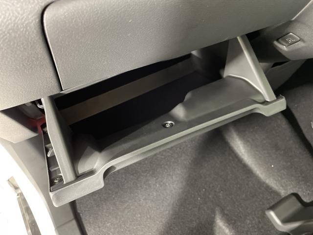 デリカミニ Ｔ　プレミアム　純正９型ＤＡ　アラウンドビューモニター　２トーンカラー　ｅ－Ａｓｓｉｓｔ　ＭＩ－ＰＩＬＯＴ　デジタルインナーミラー　両側電動　ＬＥＤヘッドランプ　前シートヒーター　半革シート　ステアリングヒーター（46枚目）