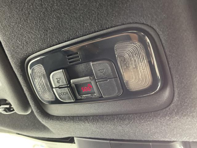 ヤリスクロス ハイブリッドＺ　アドベンチャー　純正ＤＡ　バッククカメラ　ＴＳＳ　ＡＣＣ　ＰＣＳ　ＬＴＡ　ＢＳＭ　ＰＣＴＡ　ＰＫＳＢ　ＲＳＡ　ＨＵＤ　ハーフレザーシート　前席パワーシート　Ｄ席ポジションＭ　ステアリングヒーター　ルーフレール　ＬＥＤ（31枚目）