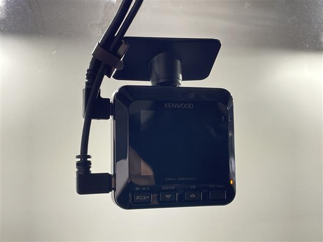 インプレッサスポーツ 2.0i-Sアイサイト 純正8型ナビ バックカメラ フルセグ STIフロントリップ 衝突危険警告 ACC AEB AT誤発進抑制 LDW BSM ふらつき警報 先行車発進告知 前席シートヒーター/PWシート パドルシフト(9枚目)