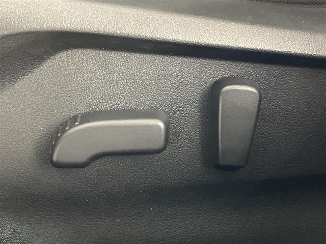 インプレッサスポーツ 2.0i-Sアイサイト 純正8型ナビ バックカメラ フルセグ STIフロントリップ 衝突危険警告 ACC AEB AT誤発進抑制 LDW BSM ふらつき警報 先行車発進告知 前席シートヒーター/PWシート パドルシフト(11枚目)