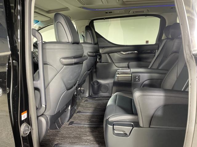 アルファード ２．５Ｓ　Ｃパッケージ　純正９型ＤＡ　純正　ナビ　Ｂカメラ　両側電動　ツインムーンルーフ　セーフティセンス　ＡＨＢ　ＢＳＭ　ＰＢＤ　モデリスタエアロ／マフラー　Ｄミラー　前席シートヒーター／ベンチレーション　ＡＣ１００Ｖ（51枚目）