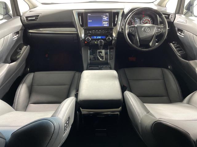 アルファード ２．５Ｓ　Ｃパッケージ　純正９型ＤＡ　純正１２型フリップダウンＭ　Ｂカメラ　両側電動　ツインムーンルーフ　ＴＳＳ　ＢＳＭ　デジタルミラー　ＰＢＤ　前席パワーシート／シートヒーター　前席ベンチレーション　ＬＥＤヘッド／フォグ（2枚目）