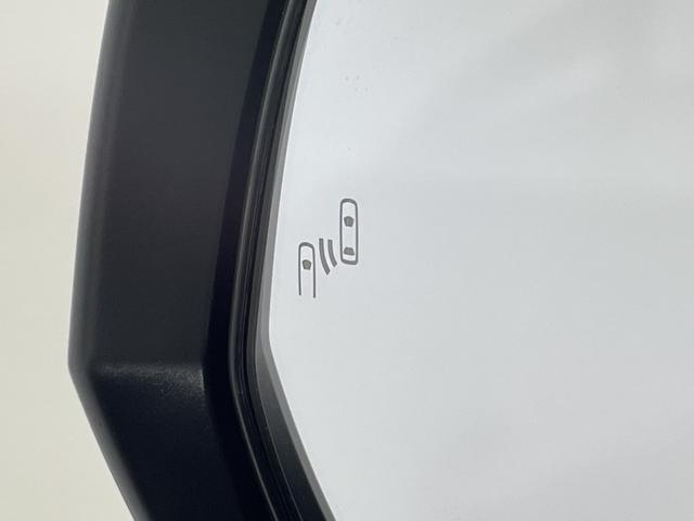 アルファード ２．５Ｓ　Ｃパッケージ　純正９型ＤＡ　純正１２型フリップダウンＭ　Ｂカメラ　両側電動　ツインムーンルーフ　ＴＳＳ　ＢＳＭ　デジタルミラー　ＰＢＤ　前席パワーシート／シートヒーター　前席ベンチレーション　ＬＥＤヘッド／フォグ（8枚目）