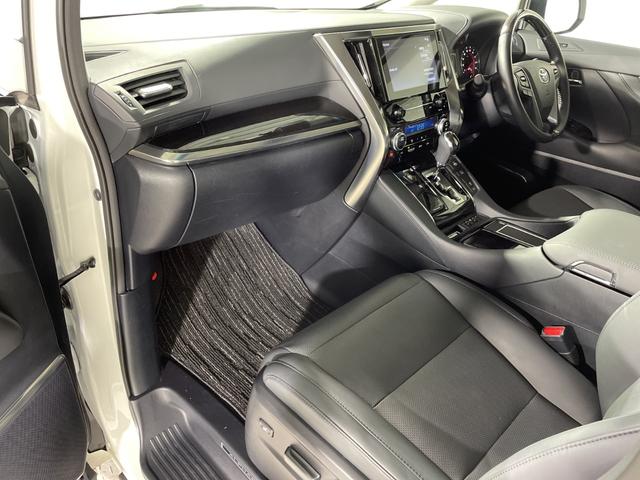 アルファード ２．５Ｓ　Ｃパッケージ　純正９型ＤＡ　純正１２型フリップダウンＭ　Ｂカメラ　両側電動　ツインムーンルーフ　ＴＳＳ　ＢＳＭ　デジタルミラー　ＰＢＤ　前席パワーシート／シートヒーター　前席ベンチレーション　ＬＥＤヘッド／フォグ（46枚目）