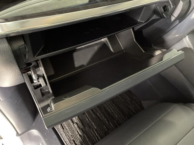 アルファード ２．５Ｓ　Ｃパッケージ　純正９型ＤＡ　純正１２型フリップダウンＭ　Ｂカメラ　両側電動　ツインムーンルーフ　ＴＳＳ　ＢＳＭ　デジタルミラー　ＰＢＤ　前席パワーシート／シートヒーター　前席ベンチレーション　ＬＥＤヘッド／フォグ（47枚目）