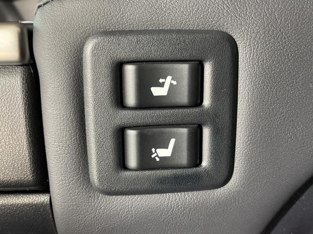 アルファード ２．５Ｓ　Ｃパッケージ　純正９型ＤＡ　純正１２型フリップダウンＭ　Ｂカメラ　両側電動　ツインムーンルーフ　ＴＳＳ　ＢＳＭ　デジタルミラー　ＰＢＤ　前席パワーシート／シートヒーター　前席ベンチレーション　ＬＥＤヘッド／フォグ（49枚目）