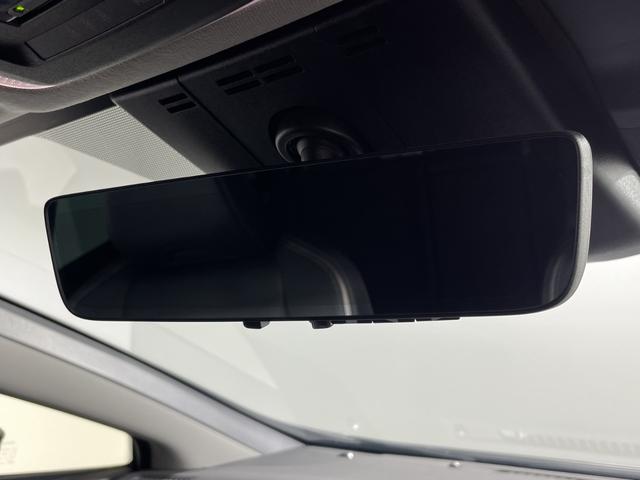 プリウス Ｚ　トヨタセーフティセンス　純正１２．３型ＤＡ　パノラミックビューモニター　デジタルインナーミラー　ＡＣ１００Ｖ　ＢＳＭ　置くだけ充電　メモリシート　シートヒーター　ベンチレーション　モデリスタエアロ（41枚目）