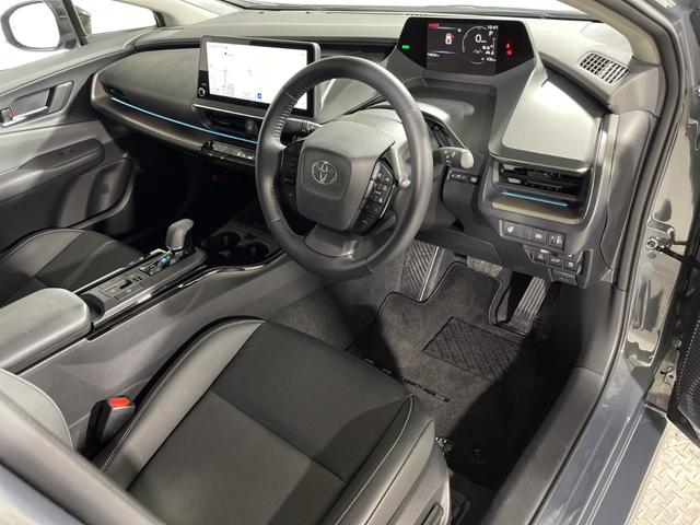 プリウス Ｚ　トヨタセーフティセンス　純正１２．３型ＤＡ　パノラミックビューモニター　デジタルインナーミラー　ＡＣ１００Ｖ　ＢＳＭ　置くだけ充電　メモリシート　シートヒーター　ベンチレーション　モデリスタエアロ（47枚目）