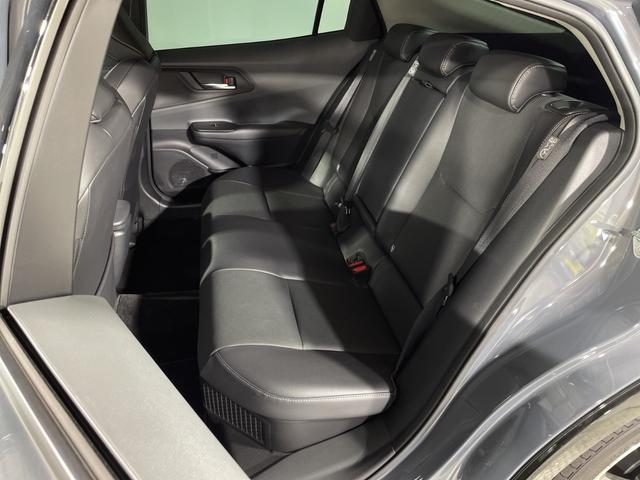 プリウス Ｚ　トヨタセーフティセンス　純正１２．３型ＤＡ　パノラミックビューモニター　デジタルインナーミラー　ＡＣ１００Ｖ　ＢＳＭ　置くだけ充電　メモリシート　シートヒーター　ベンチレーション　モデリスタエアロ（53枚目）