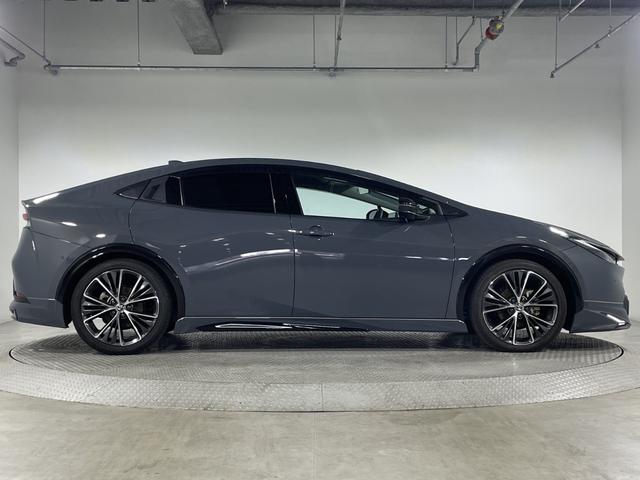プリウス Ｚ　トヨタセーフティセンス　純正１２．３型ＤＡ　パノラミックビューモニター　デジタルインナーミラー　ＡＣ１００Ｖ　ＢＳＭ　置くだけ充電　メモリシート　シートヒーター　ベンチレーション　モデリスタエアロ（65枚目）
