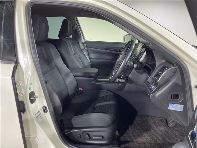 クラウンハイブリッド アスリートＳ　純正メーカーナビ　バックカメラ　クルコン　フルセグ　ＴＲＤフルスポイラー　ＲＡＹＳ２０インチＡＷ　前席シートヒーター／パワーシート　革巻きステアリング　ステアリングヒーター　純正ＥＴＣ　ＬＥＤランプ（6枚目）