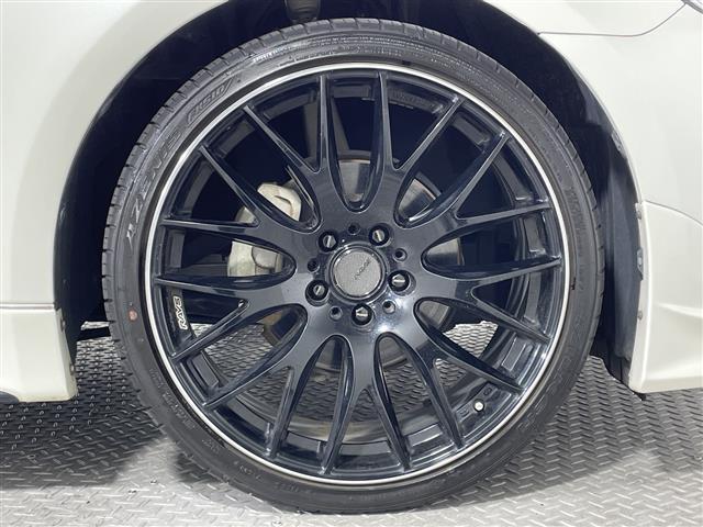 クラウンハイブリッド アスリートＳ　純正メーカーナビ　バックカメラ　クルコン　フルセグ　ＴＲＤフルスポイラー　ＲＡＹＳ２０インチＡＷ　前席シートヒーター／パワーシート　革巻きステアリング　ステアリングヒーター　純正ＥＴＣ　ＬＥＤランプ（35枚目）