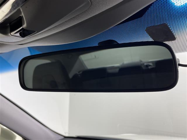 クラウンハイブリッド アスリートＳ　純正メーカーナビ　バックカメラ　クルコン　フルセグ　ＴＲＤフルスポイラー　ＲＡＹＳ２０インチＡＷ　前席シートヒーター／パワーシート　革巻きステアリング　ステアリングヒーター　純正ＥＴＣ　ＬＥＤランプ（37枚目）