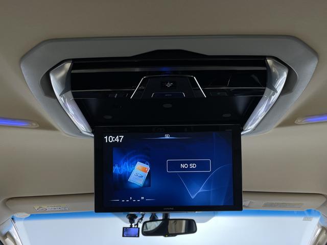 ヴェルファイア ２．５Ｖ　社外１０型ナビ　社外フリップダウンモニター　Ｂカメラ　両側電動　モデリスタエアロ　クルコン　ＰＢＤ　ＬＥＤヘッド／フォグランプ　コンビシート／ステアリング　前席パワーシート　運転席ポジションメモリー（7枚目）