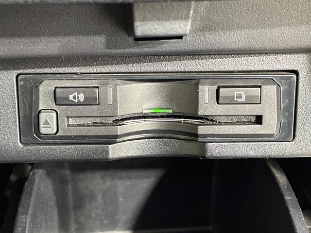 ヴェルファイア ２．５Ｖ　社外１０型ナビ　社外フリップダウンモニター　Ｂカメラ　両側電動　モデリスタエアロ　クルコン　ＰＢＤ　ＬＥＤヘッド／フォグランプ　コンビシート／ステアリング　前席パワーシート　運転席ポジションメモリー（10枚目）