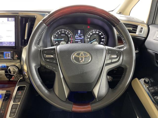 ヴェルファイア ２．５Ｖ　社外１０型ナビ　社外フリップダウンモニター　Ｂカメラ　両側電動　モデリスタエアロ　クルコン　ＰＢＤ　ＬＥＤヘッド／フォグランプ　コンビシート／ステアリング　前席パワーシート　運転席ポジションメモリー（11枚目）