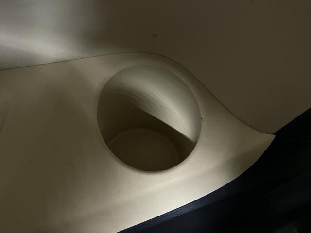 ヴェルファイア ２．５Ｖ　社外１０型ナビ　社外フリップダウンモニター　Ｂカメラ　両側電動　モデリスタエアロ　クルコン　ＰＢＤ　ＬＥＤヘッド／フォグランプ　コンビシート／ステアリング　前席パワーシート　運転席ポジションメモリー（39枚目）