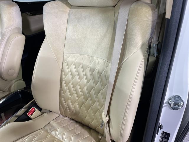 ヴェルファイア ２．５Ｖ　社外１０型ナビ　社外フリップダウンモニター　Ｂカメラ　両側電動　モデリスタエアロ　クルコン　ＰＢＤ　ＬＥＤヘッド／フォグランプ　コンビシート／ステアリング　前席パワーシート　運転席ポジションメモリー（52枚目）