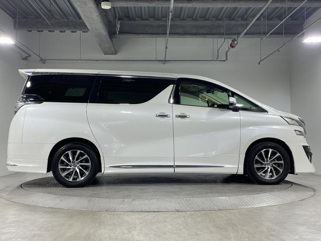 ヴェルファイア ２．５Ｖ　社外１０型ナビ　社外フリップダウンモニター　Ｂカメラ　両側電動　モデリスタエアロ　クルコン　ＰＢＤ　ＬＥＤヘッド／フォグランプ　コンビシート／ステアリング　前席パワーシート　運転席ポジションメモリー（65枚目）