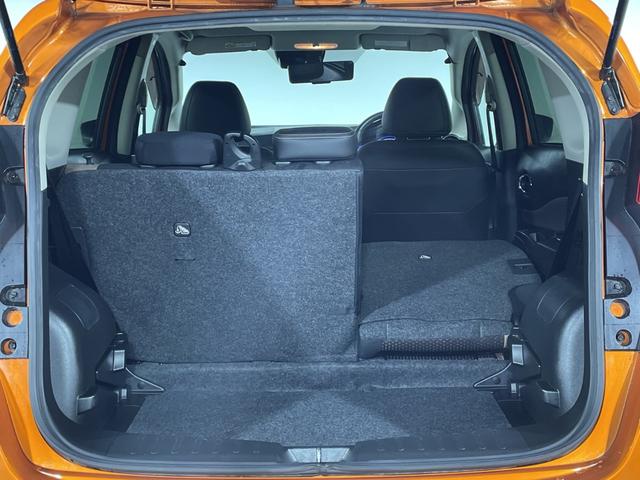 ノート ｅ－パワー　メダリスト　エマージェンシーブレーキ　純正７型ナビ　アラウンドビューモニター　インテリジェントルームミラー　ＥＴＣ　前後ドライブレコーダー　ハーフレザーシート　ソナー　レーダークルーズコントロール　革巻きハンドル（54枚目）