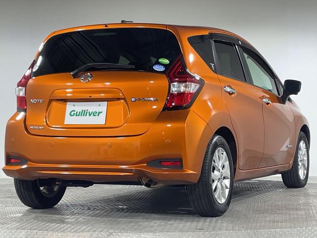 ノート ｅ－パワー　メダリスト　エマージェンシーブレーキ　純正７型ナビ　アラウンドビューモニター　インテリジェントルームミラー　ＥＴＣ　前後ドライブレコーダー　ハーフレザーシート　ソナー　レーダークルーズコントロール　革巻きハンドル（60枚目）