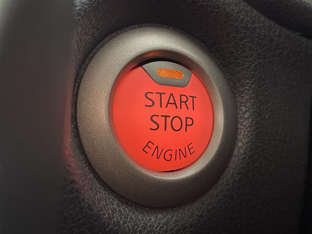 ノート Ｘ　純正ナビ　アラウンドビューＭ　フルセグ　クルーズコントロール　エマージェンシーブレーキ　車線逸脱警報　前後ドラレコ　ＬＥＤヘッドランプ　アイドリングストップ　前後ソナー　日産１５インチＡＷ　ＥＴＣ（13枚目）