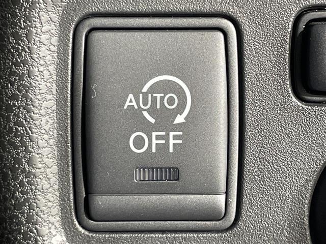 ノート Ｘ　純正ナビ　アラウンドビューＭ　フルセグ　クルーズコントロール　エマージェンシーブレーキ　車線逸脱警報　前後ドラレコ　ＬＥＤヘッドランプ　アイドリングストップ　前後ソナー　日産１５インチＡＷ　ＥＴＣ（17枚目）