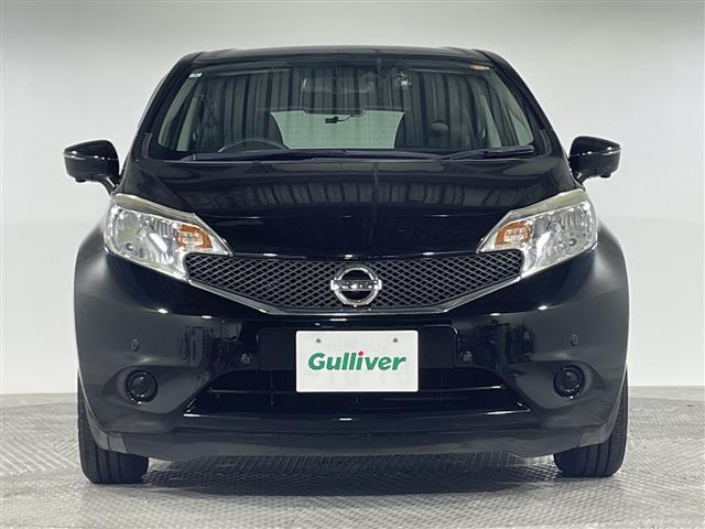 ノート Ｘ　純正ナビ　アラウンドビューＭ　フルセグ　クルーズコントロール　エマージェンシーブレーキ　車線逸脱警報　前後ドラレコ　ＬＥＤヘッドランプ　アイドリングストップ　前後ソナー　日産１５インチＡＷ　ＥＴＣ（32枚目）