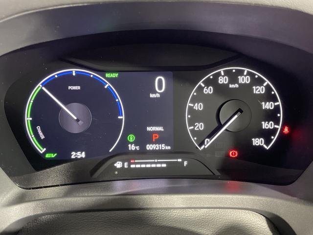 ヴェゼル ｅ：ＨＥＶ　Ｚ　ホンダコネクト９型ディスプレイ　ナビ　Ｂカメラ　ホンダセンシング　ＢＳＩ　ＡＣＬ　ＰＢＤ　ＬＥＤヘッドランプ　パドルシフト　ステアリングＨ　半革シート　前シートヒーター　前後ＵＳＢ　ワイヤレス充電（10枚目）