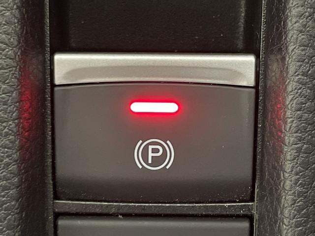 ヴェゼル ｅ：ＨＥＶ　Ｚ　ホンダコネクト９型ディスプレイ　ナビ　Ｂカメラ　ホンダセンシング　ＢＳＩ　ＡＣＬ　ＰＢＤ　ＬＥＤヘッドランプ　パドルシフト　ステアリングＨ　半革シート　前シートヒーター　前後ＵＳＢ　ワイヤレス充電（20枚目）