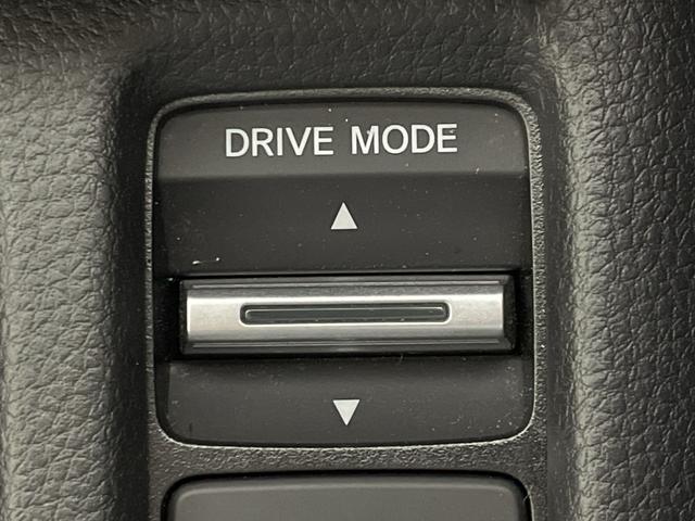 ヴェゼル ｅ：ＨＥＶ　Ｚ　ホンダコネクト９型ディスプレイ　ナビ　Ｂカメラ　ホンダセンシング　ＢＳＩ　ＡＣＬ　ＰＢＤ　ＬＥＤヘッドランプ　パドルシフト　ステアリングＨ　半革シート　前シートヒーター　前後ＵＳＢ　ワイヤレス充電（26枚目）