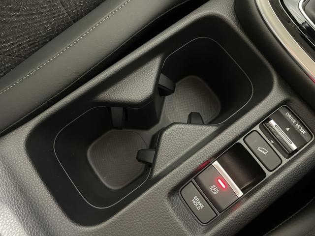 ヴェゼル ｅ：ＨＥＶ　Ｚ　ホンダコネクト９型ディスプレイ　ナビ　Ｂカメラ　ホンダセンシング　ＢＳＩ　ＡＣＬ　ＰＢＤ　ＬＥＤヘッドランプ　パドルシフト　ステアリングＨ　半革シート　前シートヒーター　前後ＵＳＢ　ワイヤレス充電（42枚目）