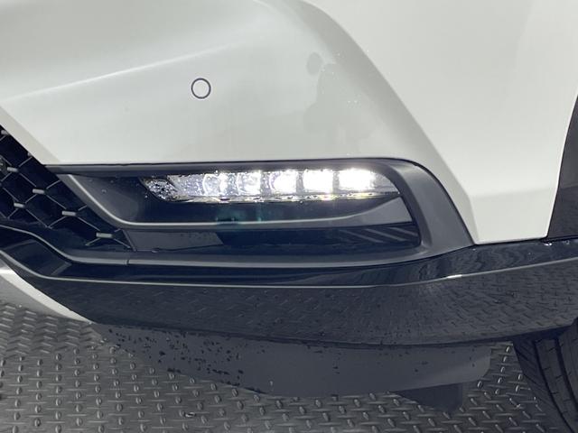 ヴェゼル ｅ：ＨＥＶ　Ｚ　ホンダコネクト９型ディスプレイ　ナビ　Ｂカメラ　ホンダセンシング　ＢＳＩ　ＡＣＬ　ＰＢＤ　ＬＥＤヘッドランプ　パドルシフト　ステアリングＨ　半革シート　前シートヒーター　前後ＵＳＢ　ワイヤレス充電（69枚目）