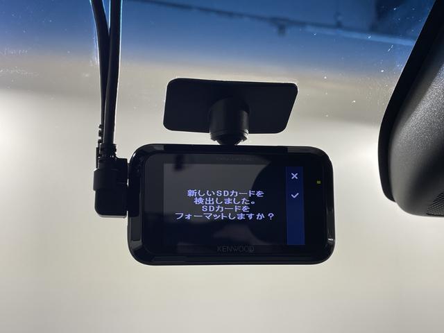 オデッセイ アブソルート・ＥＸホンダセンシング　ホンダセンシング　純正９型ナビ　全方位カメラ　両側電動スライドドア　ＥＣＯＮ　アイドリングストップ　ビルトインＥＴＣ２．０　前後ドライブレコーダー　ハーフレザーシート　パワーシート　シートヒーター（7枚目）