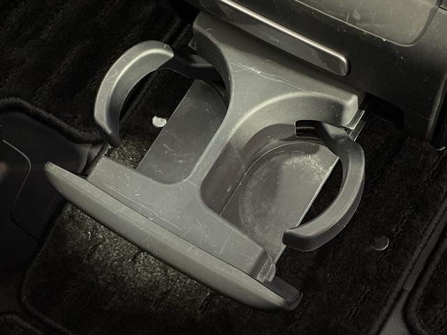 オデッセイ アブソルート・ＥＸホンダセンシング　ホンダセンシング　純正９型ナビ　全方位カメラ　両側電動スライドドア　ＥＣＯＮ　アイドリングストップ　ビルトインＥＴＣ２．０　前後ドライブレコーダー　ハーフレザーシート　パワーシート　シートヒーター（33枚目）