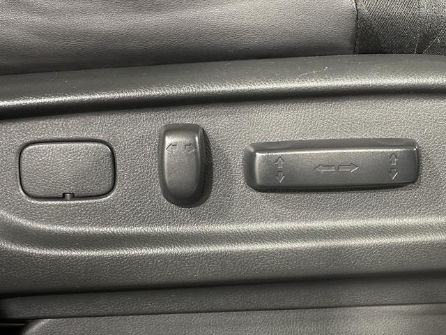 オデッセイ アブソルート・ＥＸホンダセンシング　ホンダセンシング　純正９型ナビ　全方位カメラ　両側電動スライドドア　ＥＣＯＮ　アイドリングストップ　ビルトインＥＴＣ２．０　前後ドライブレコーダー　ハーフレザーシート　パワーシート　シートヒーター（44枚目）