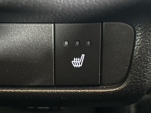 ＮＸ ＮＸ３００ｈ　バージョンＬ　レクサスセーフティシステム＋　純正メーカーナビ　パワーバックドア　ＢＳＭ　レザー調シート　メモリシート　シートヒーター　ベンチレーション　ＭＴモード　三眼ＬＥＤ　ドラレコ　ＥＴＣ２．０　ＨＵＤ　ＴＶ（35枚目）