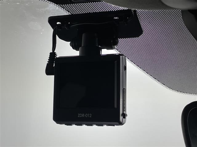 ＣＸ－３０ ２０Ｓ　プロアクティブ　ツーリングセレクション　マツダ８．８型コネクト　３６０度セーフティＰ　ｉ－ＡＣＴＩＶＳＥＮＳＥ　ＨＵＤ　ＰＢＤ　ソナー　ＳＢＳ　ＡＴ誤発進抑制　ＭＲＣＣ　ＤＭＳ　ＬＤＷ　ＢＳＭ　ＡＬＨ　ＣＴＳ　ステアリング／シートヒーター（12枚目）