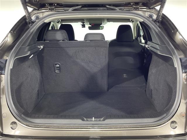 ＣＸ－３０ ２０Ｓ　プロアクティブ　ツーリングセレクション　マツダ８．８型コネクト　３６０度セーフティＰ　ｉ－ＡＣＴＩＶＳＥＮＳＥ　ＨＵＤ　ＰＢＤ　ソナー　ＳＢＳ　ＡＴ誤発進抑制　ＭＲＣＣ　ＤＭＳ　ＬＤＷ　ＢＳＭ　ＡＬＨ　ＣＴＳ　ステアリング／シートヒーター（27枚目）