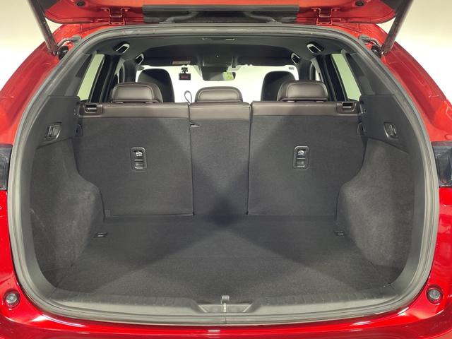 ＣＸ－５ ＸＤ　エクスクルーシブモード　マツダコネクト　３６０度ビュー　ＢＯＳＥ　ＨＵＤ　ＰＢＤ　ｉ－ＡＣＴＩＶＳＥＮＳＥ　ＳＣＢＳ　ＳＢＳ　ＭＲＣＣ　ＢＳＭ　前席パワシート／ベンチレーション　前席後席シートヒーター　ステアリングヒーター（54枚目）