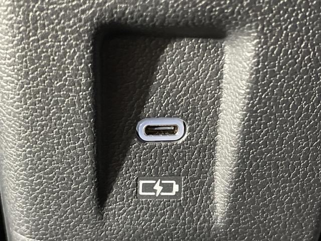 アルファードハイブリッド Ｚ　トヨタセーフティセンス　純正１４型ＤＡ　純正フリップダウンモニター　独立ムーンルーフ　ユニバーサルステップ　レザー調シート　メモリシート　シートヒーター　ベンチレーション　デジタルインナーミラー（37枚目）