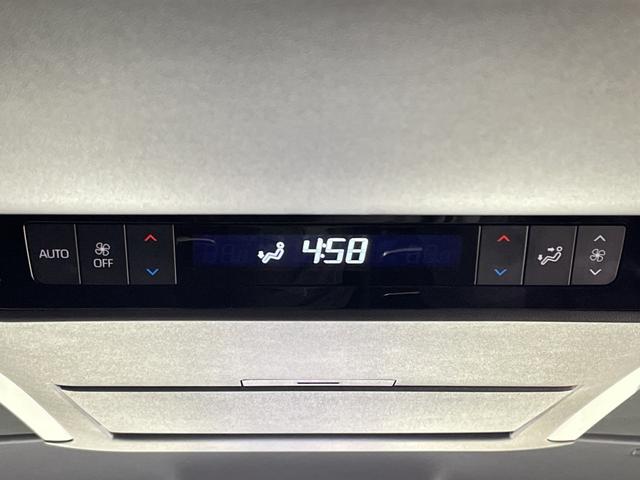 アルファードハイブリッド Ｚ　トヨタセーフティセンス　純正１４型ＤＡ　純正フリップダウンモニター　独立ムーンルーフ　ユニバーサルステップ　レザー調シート　メモリシート　シートヒーター　ベンチレーション　デジタルインナーミラー（42枚目）