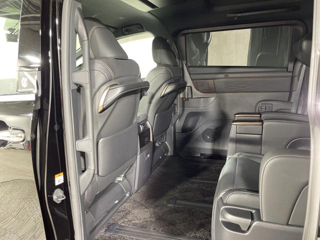 アルファードハイブリッド Ｚ　トヨタセーフティセンス　純正１４型ＤＡ　純正フリップダウンモニター　独立ムーンルーフ　ユニバーサルステップ　レザー調シート　メモリシート　シートヒーター　ベンチレーション　デジタルインナーミラー（52枚目）