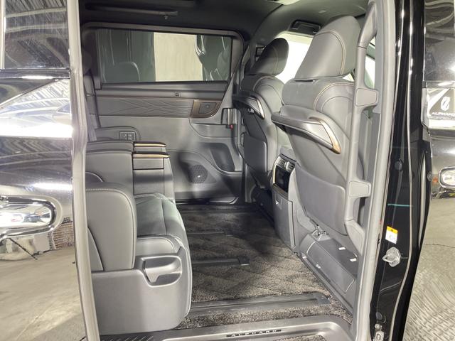 アルファードハイブリッド Ｚ　トヨタセーフティセンス　純正１４型ＤＡ　純正フリップダウンモニター　独立ムーンルーフ　ユニバーサルステップ　レザー調シート　メモリシート　シートヒーター　ベンチレーション　デジタルインナーミラー（55枚目）