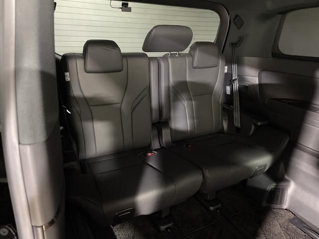 アルファードハイブリッド Ｚ　トヨタセーフティセンス　純正１４型ＤＡ　純正フリップダウンモニター　独立ムーンルーフ　ユニバーサルステップ　レザー調シート　メモリシート　シートヒーター　ベンチレーション　デジタルインナーミラー（56枚目）