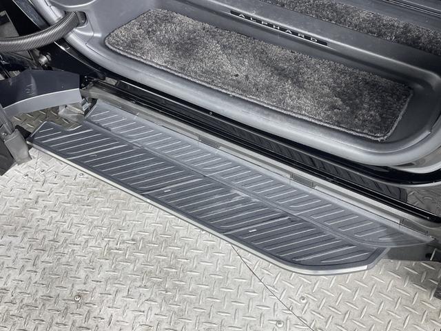 アルファードハイブリッド Ｚ　トヨタセーフティセンス　純正１４型ＤＡ　純正フリップダウンモニター　独立ムーンルーフ　ユニバーサルステップ　レザー調シート　メモリシート　シートヒーター　ベンチレーション　デジタルインナーミラー（69枚目）