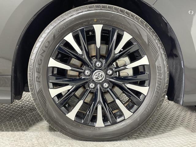 アルファードハイブリッド Ｚ　トヨタセーフティセンス　純正１４型ＤＡ　純正フリップダウンモニター　独立ムーンルーフ　ユニバーサルステップ　レザー調シート　メモリシート　シートヒーター　ベンチレーション　デジタルインナーミラー（78枚目）